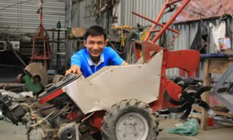 'Nhà khoa học chân đất': Những trí tuệ thầm lặng giữa làng quê Việt
