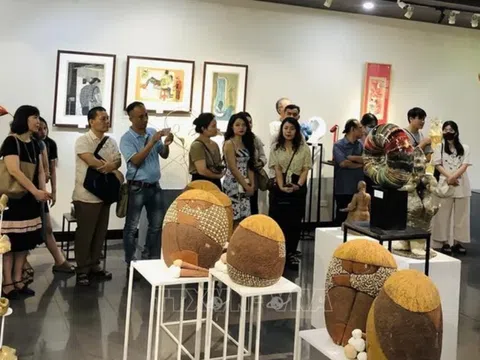 tác phẩm tham gia Triển lãm Mỹ thuật khu vực I Hà Nội lần thứ 29