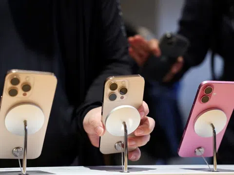 Điện thoại iPhone, Samsung gặp khó tại Trung Quốc