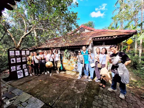 Vùng đất ‘vua ban’ Thủy Biều: Nơi cân bằng cuộc sống