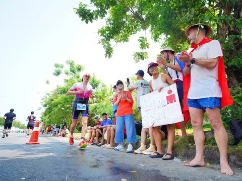 Thập kỷ vinh quang: Kỷ niệm 10 năm IRONMAN có mặt ở Việt Nam tại giải IRONMAN 70.3 Đà Nẵng 2025