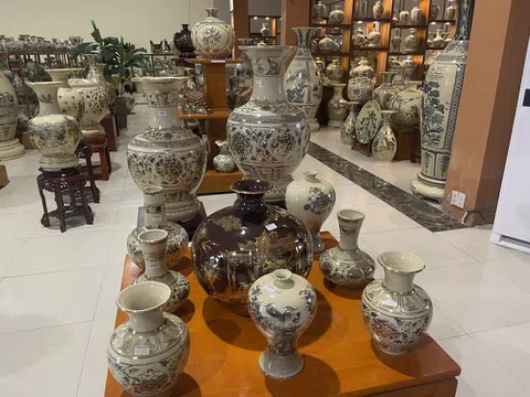 Gốm Chu Đậu – Bản sắc Việt, tỏa sáng năm Châu