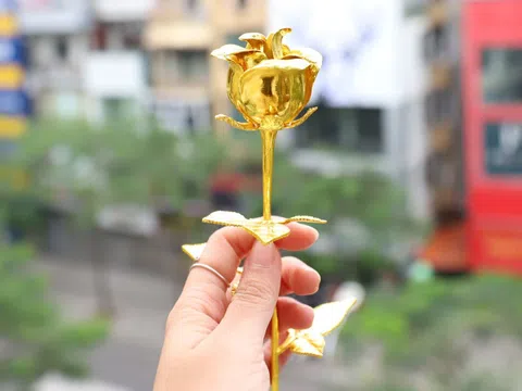 Mùa lễ Vu Lan báo hiếu nên tặng quà gì cho Cha mẹ?