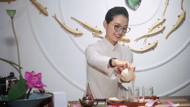 Khi hương sen Hà Nội tìm về phương Nam