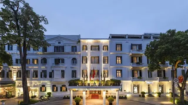 Cặp Đôi Hoàn Hảo Của Nghỉ Dưỡng Thủ Đô: Review Chi Tiết Metropole Và Hotel Du Parc